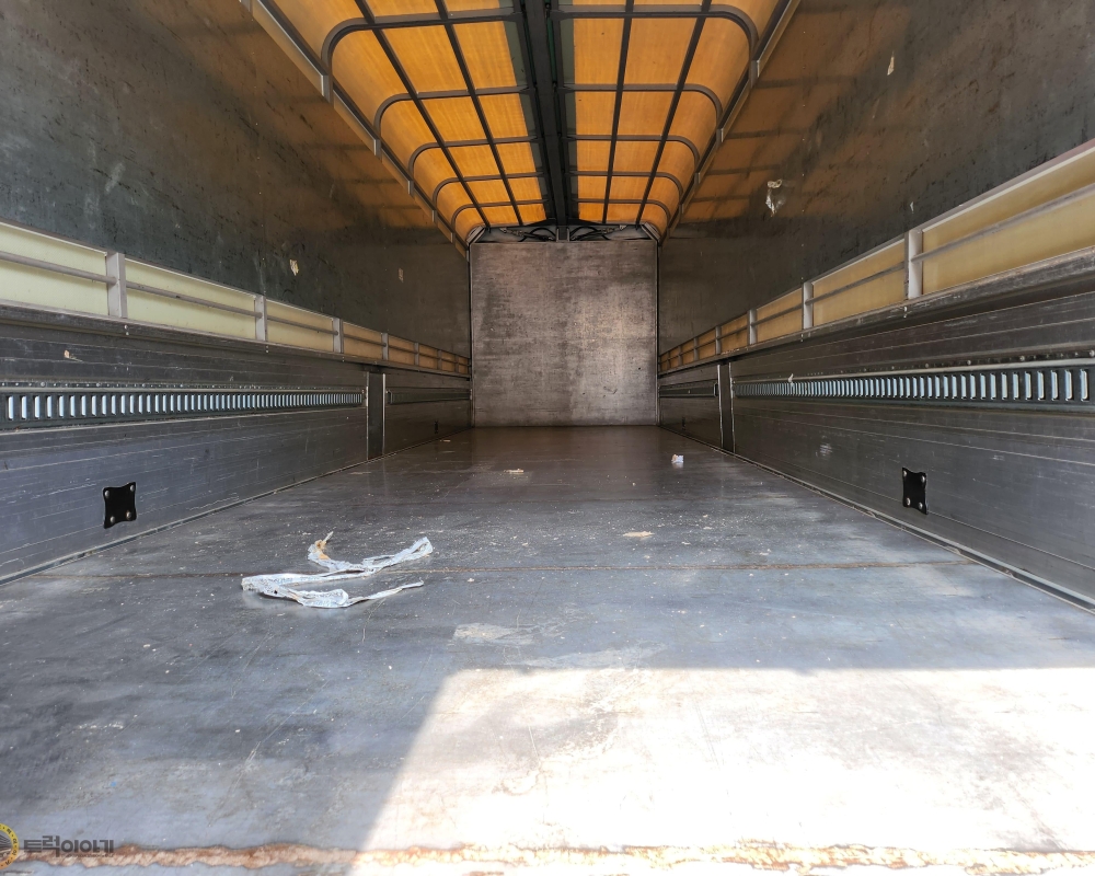 KakaoTalk_20250418_130254460_04