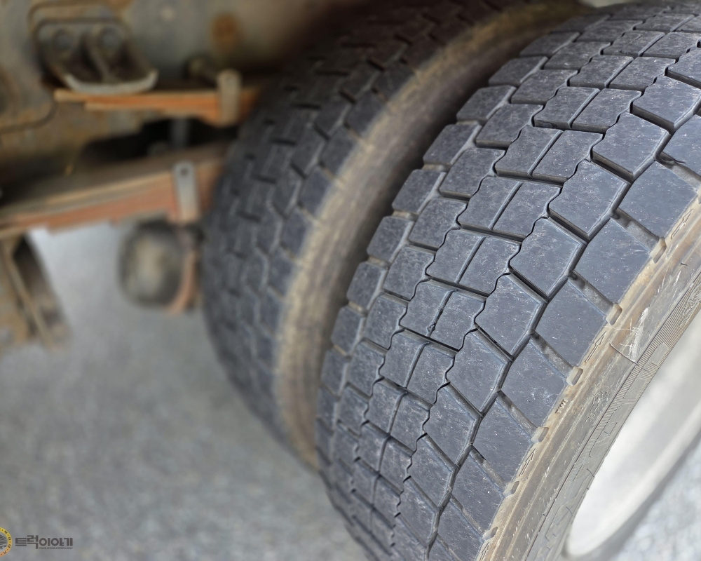 KakaoTalk_20250612_184204904_07