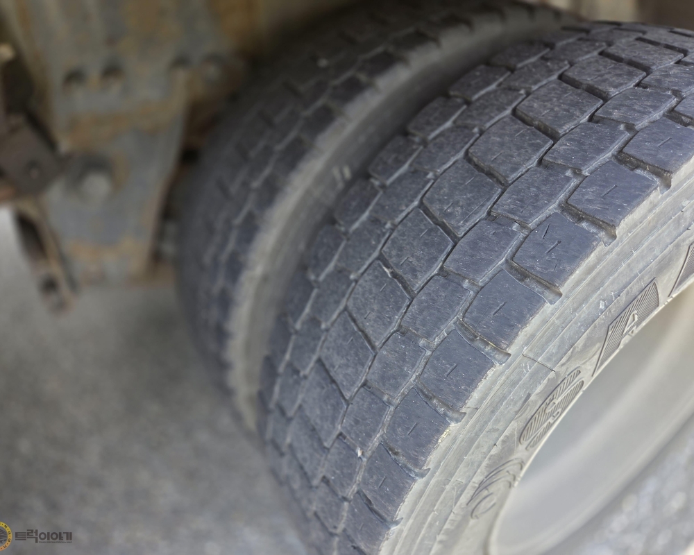 KakaoTalk_20250612_184204904_09