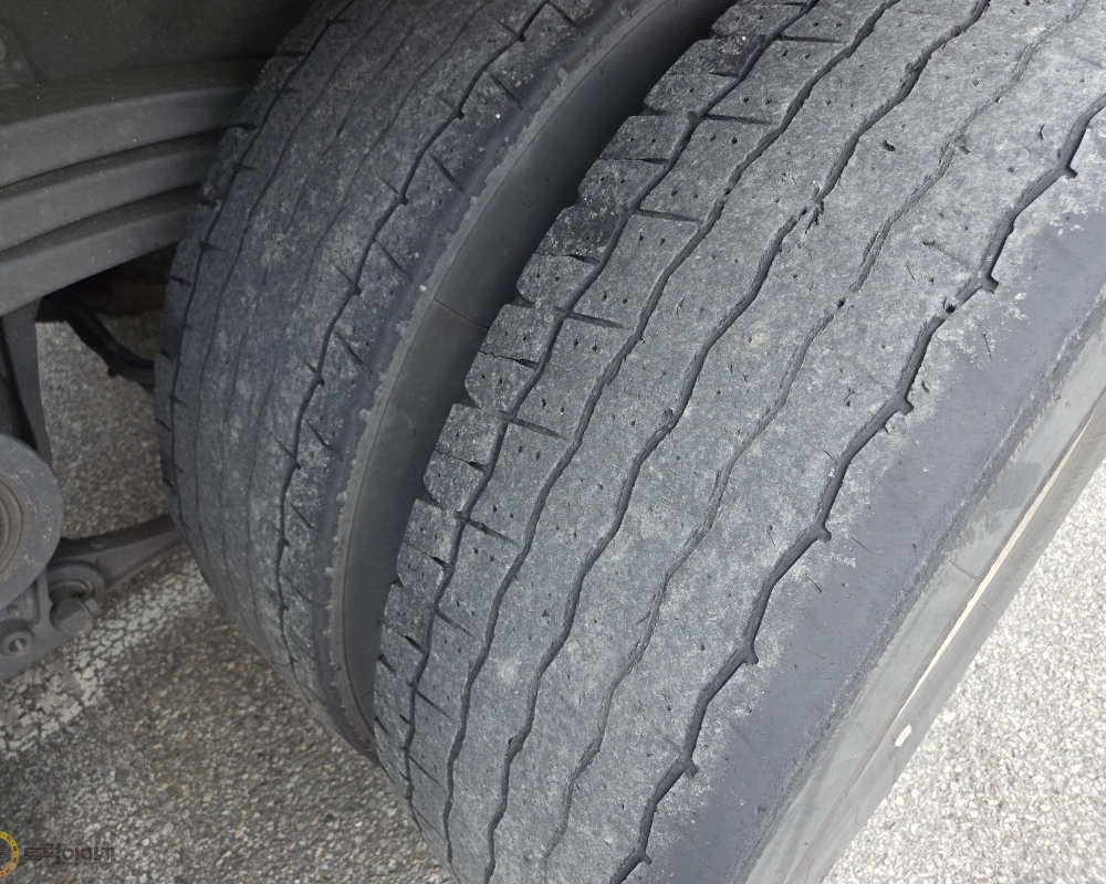 KakaoTalk_20250820_123052317_08