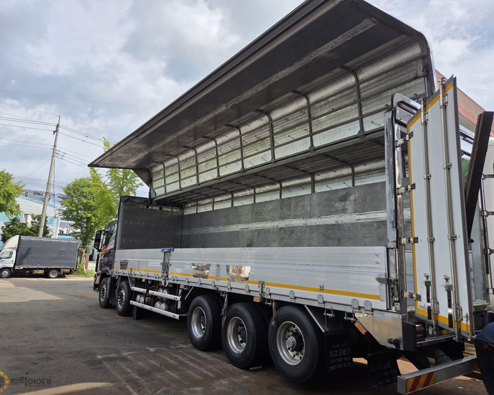 KakaoTalk_20250917_103414942_04