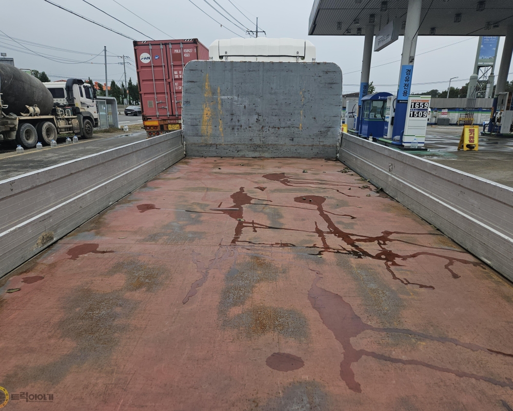 KakaoTalk_20251007_224910069_12