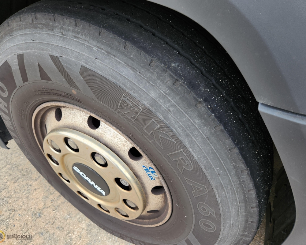 KakaoTalk_20251022_125442915_05