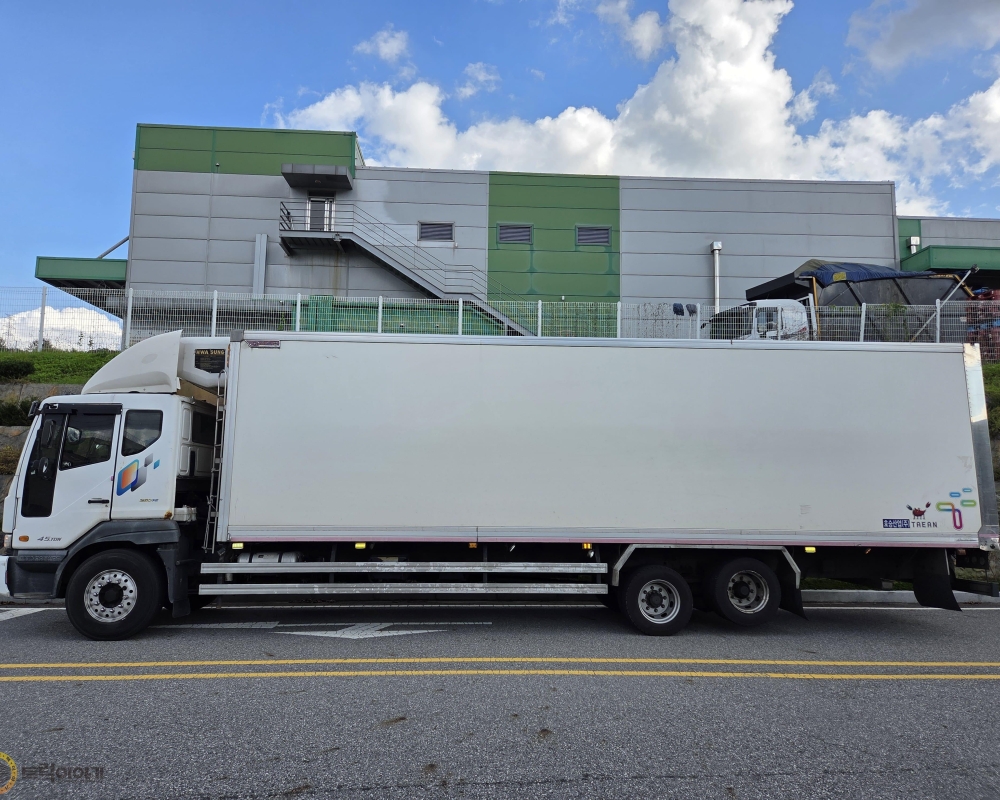 KakaoTalk_20251023_143003566_03