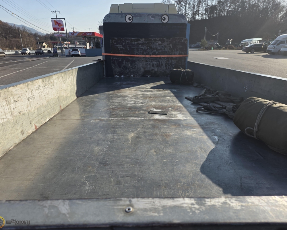 KakaoTalk_20251201_202117188_07