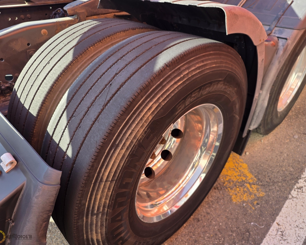 KakaoTalk_20251204_143453584_08