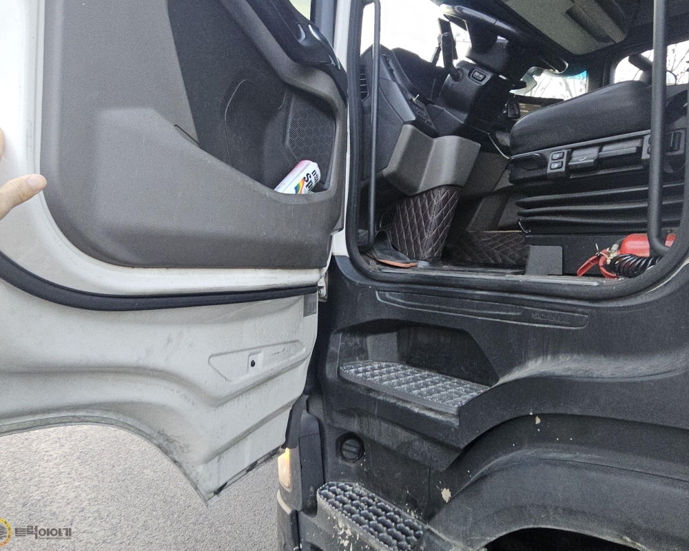 KakaoTalk_20251210_084837680_06