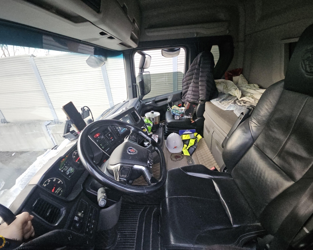 KakaoTalk_20251210_084837680_24