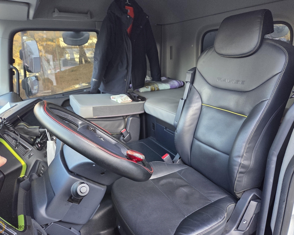 KakaoTalk_20251222_160701104_20