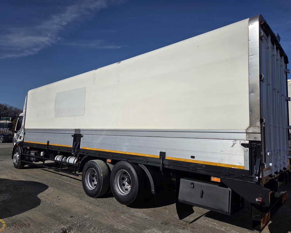 KakaoTalk_20260106_140714003_03