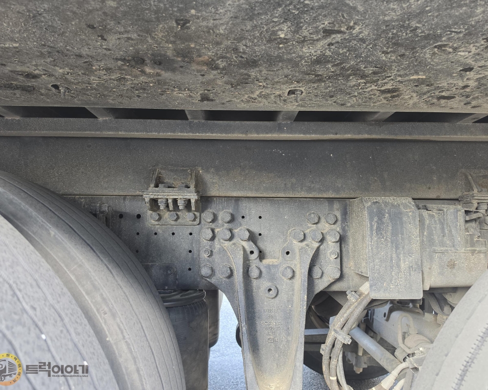 KakaoTalk_20260422_175438440_07