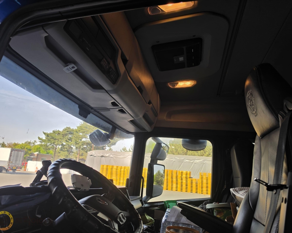 KakaoTalk_20260422_175438440_16